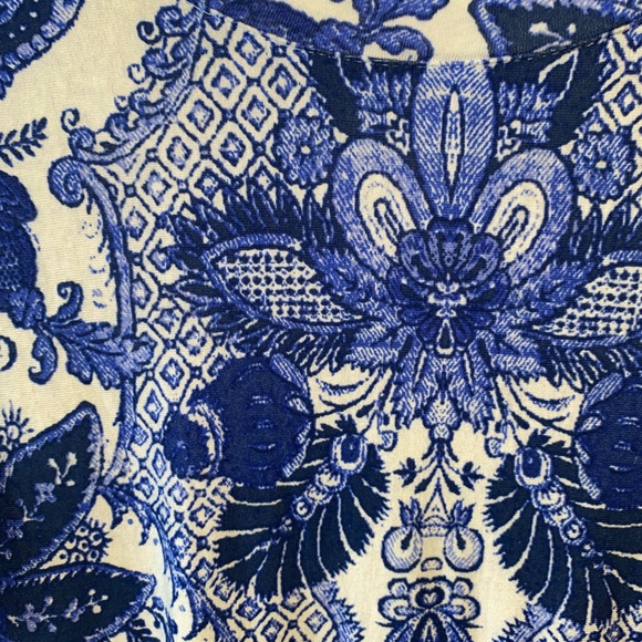 Klozlyne Blue and White Dress - Picture 2 of 6